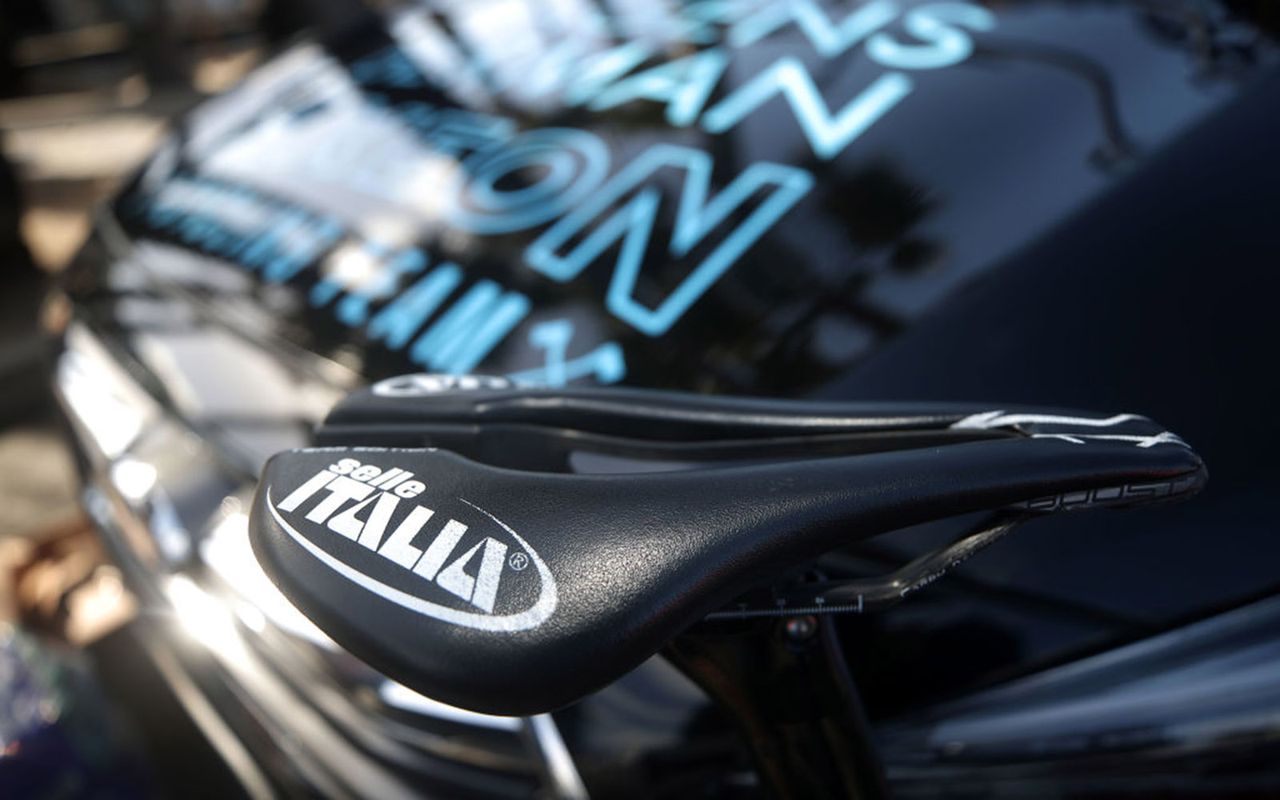 Bjerg runs a Selle Italia SLR Team Issue Boost saddle