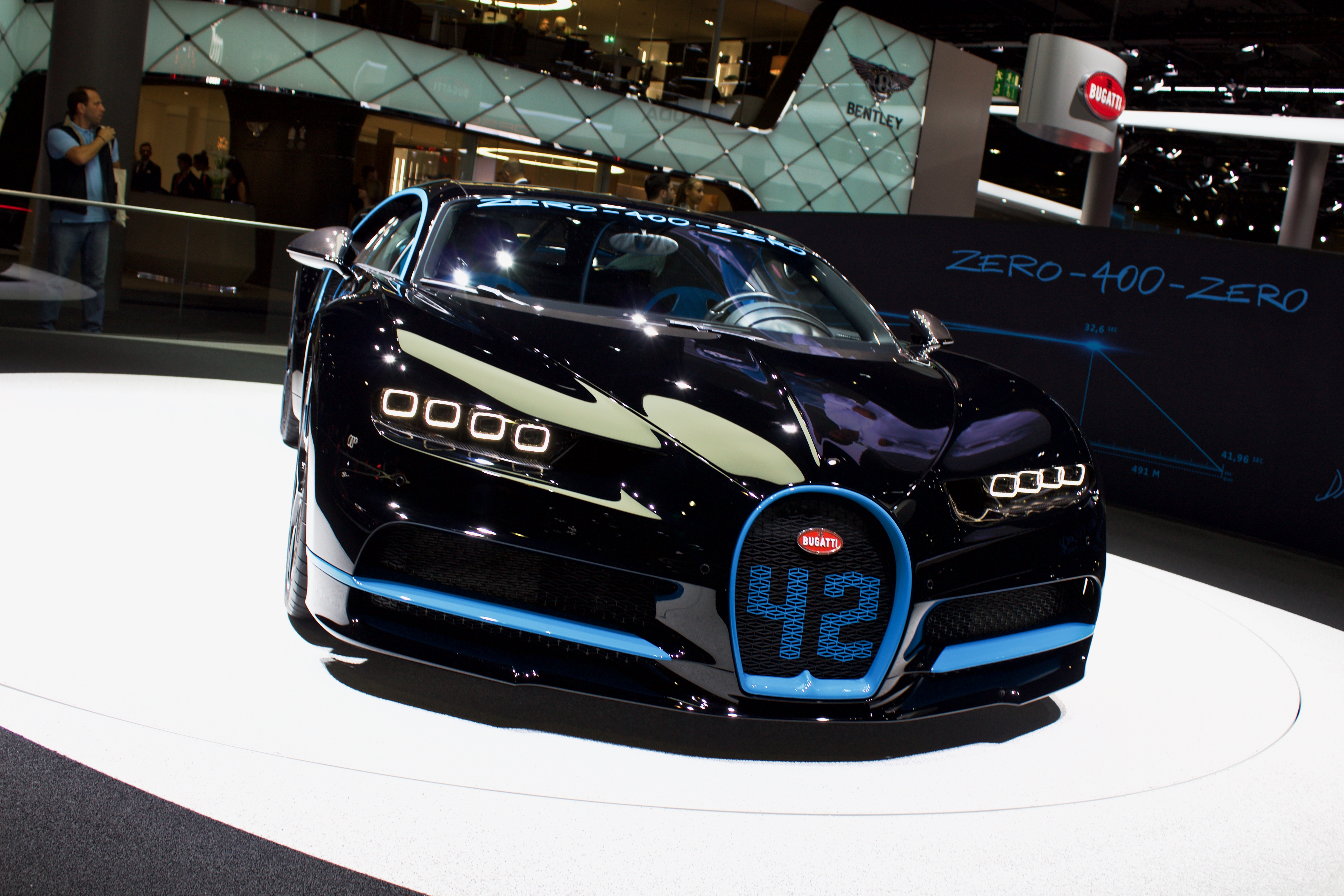 Bugatti's 300-mph Chiron comes to production as the Super Sport 300+ - CNET