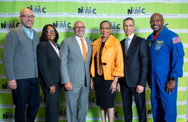 At the NAMIC Conference&rsquo;s Opening General Session Oct. 11 (l. to r.): Freddy Rol&oacute;n, ESPN; Rhonda Nesmith Crichlow, Charter; Michael Powell, NCTA; Shuanise Washington, NAMIC; Jimmy Pitaro, ESPN; and keynote speaker Leland Melvin, former NASA astronaut and NFL wide receiver.