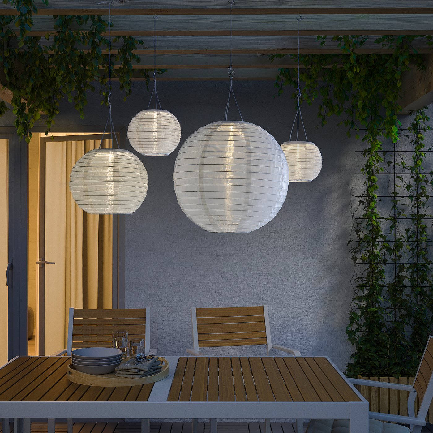 Solvinden Led Solar-Powered Pendant Lamp - Outdoor/globe White 45 Cm