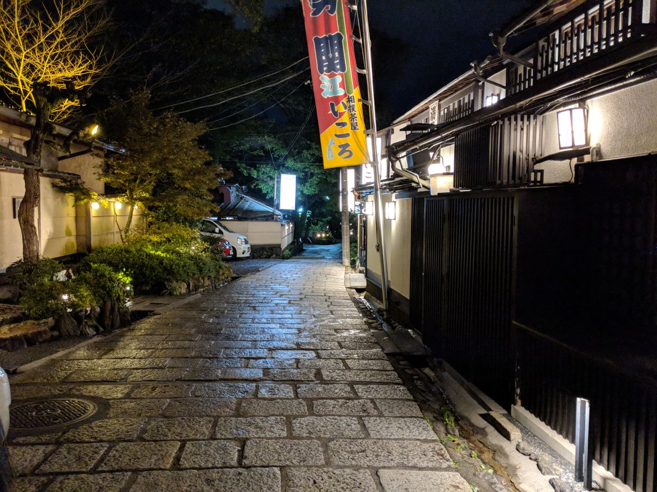 A solid night-time capture
