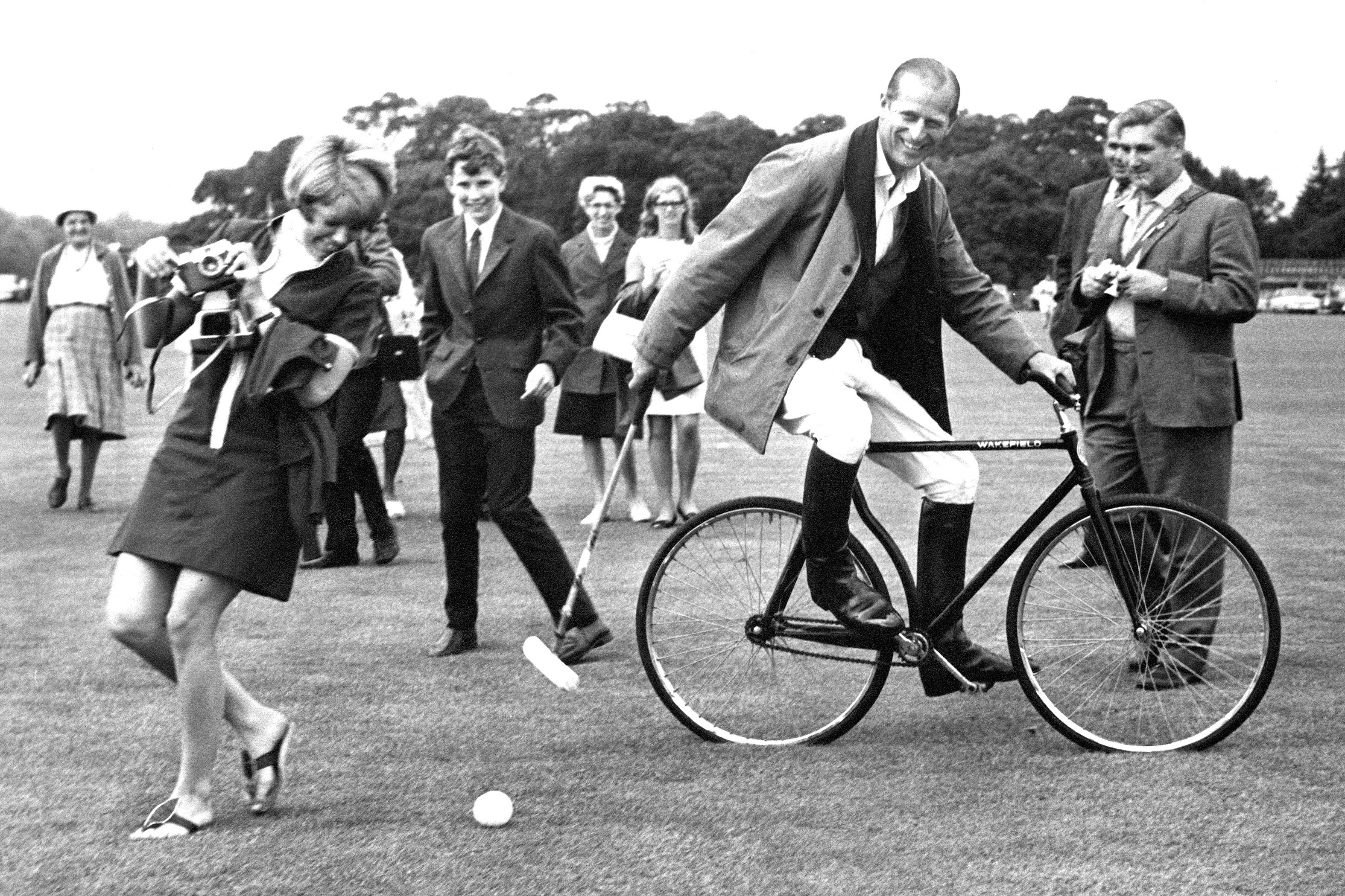 Photograph, Bicycle, Vehicle, Snapshot, Recreation, Black-and-white, Sports equipment, Cycling, Photography, Sports,