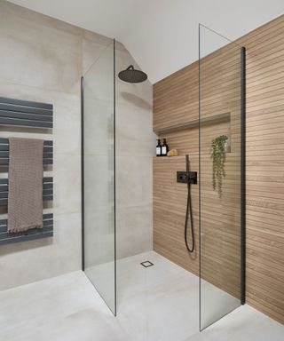 Scandi style wet room