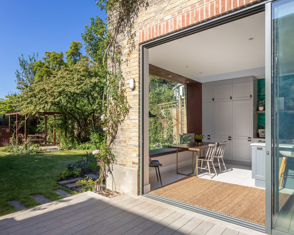 Patio Door Ideas: 11 Ways to Connect with the Garden | Homebuilding