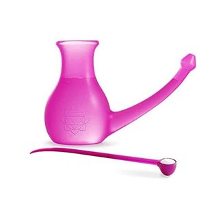 Pink neti pot on Amazon, a useful tool for sinus infection