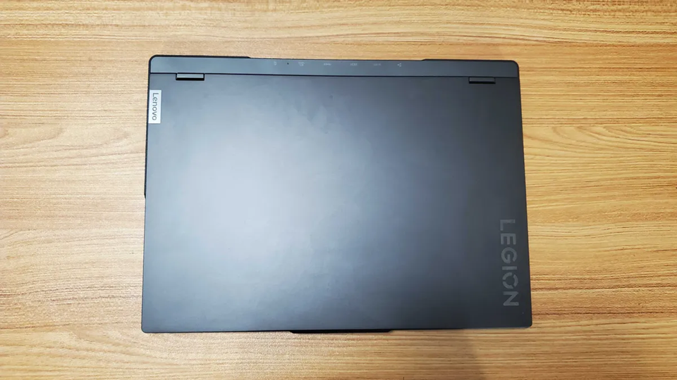 Lenovo Legion Pro 7i during our review