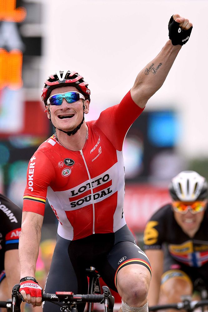Andre Greipel wins stage 15 of the Tour de France.