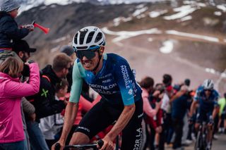 Picture by Zac Williams/SWpix.com - 19/05/2024 - Cycling - 2024 Giro d'Italia, Stage 15 - Manerba del Garda - Livingo (Mottolino) - Italy - Ben O'Connor, Decathlon AG2R La Mondiale.