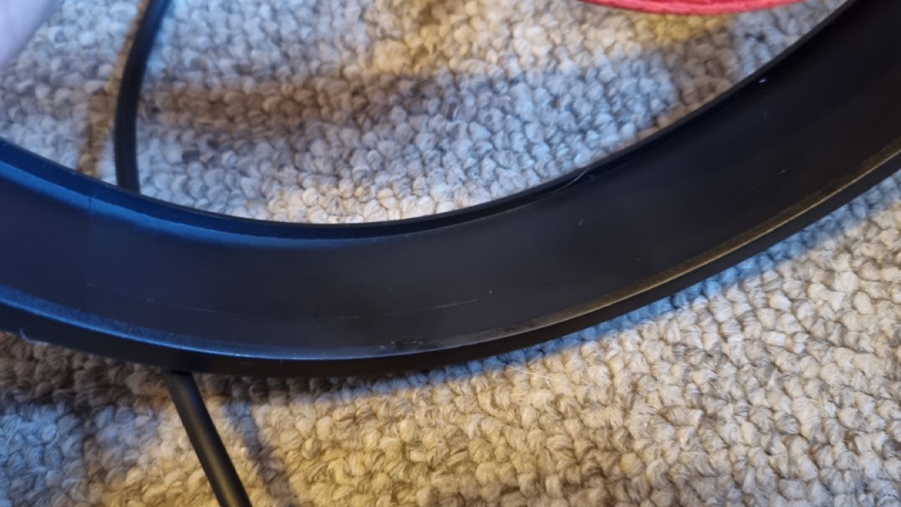 The inner of the outer headband of the XPG Precog Studio, showing the quality of the material used.