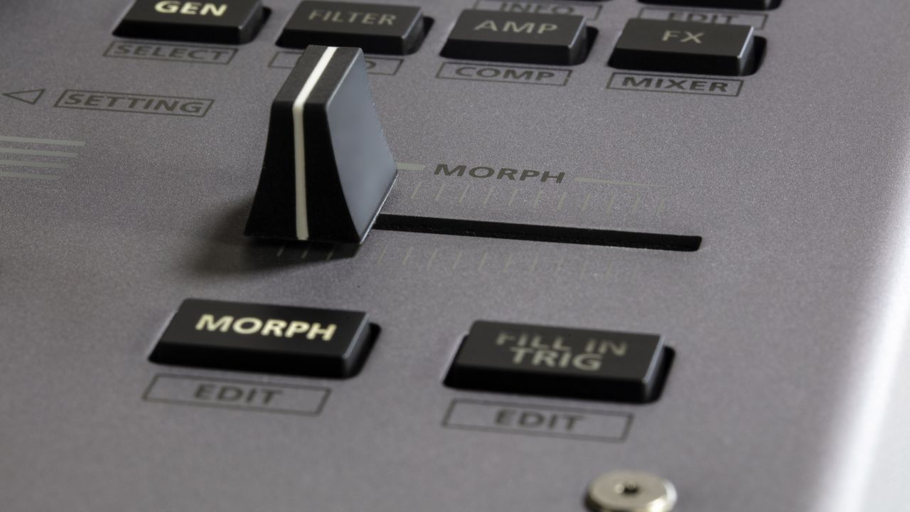 Roland TR-1000