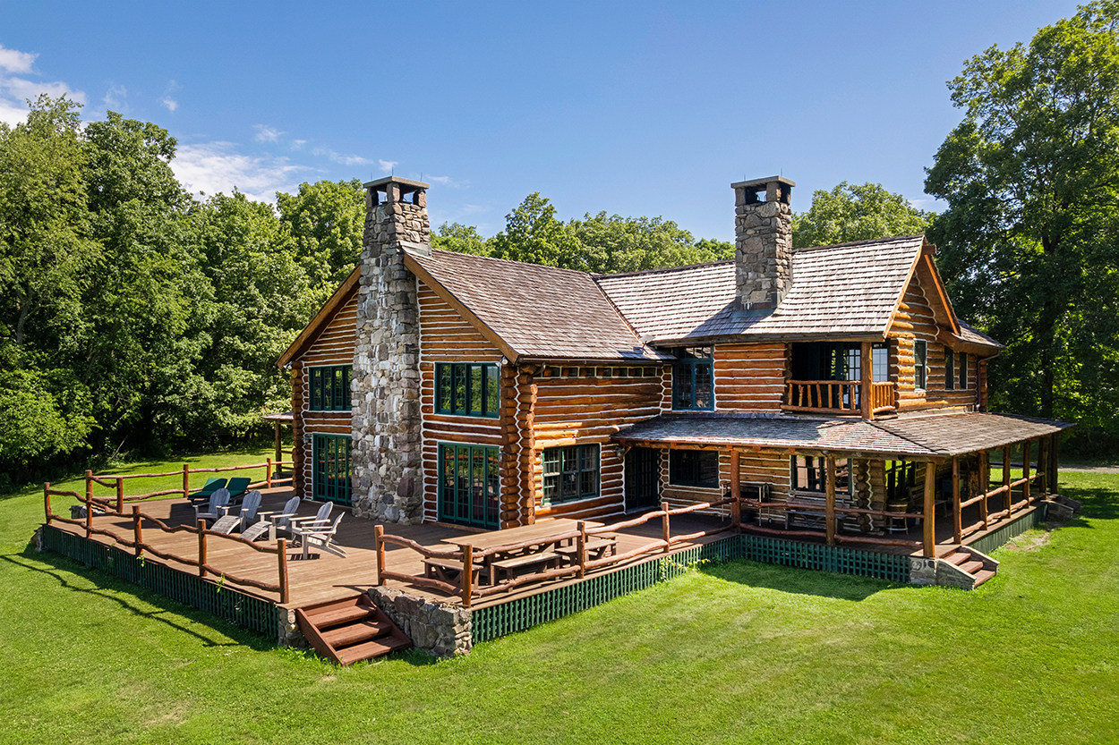 Log home exterior