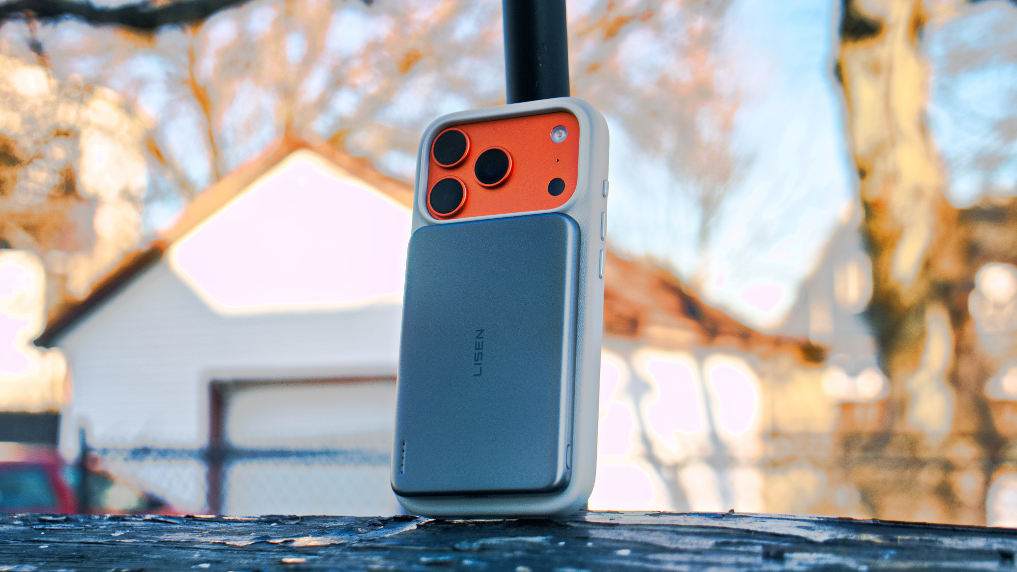 LISEN Qi2 15W Ultra Slim MagSafe Battery connected to iPhone.