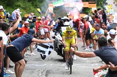 Tadej Pogačar attacks on stage 14 of the Tour de France 2024