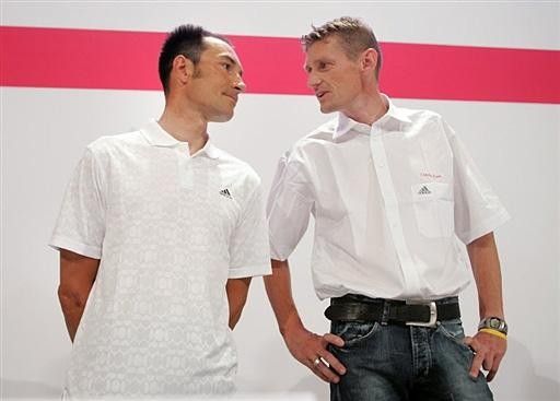 Erik Zabel and Rolf Aldag held a press conference in 2007