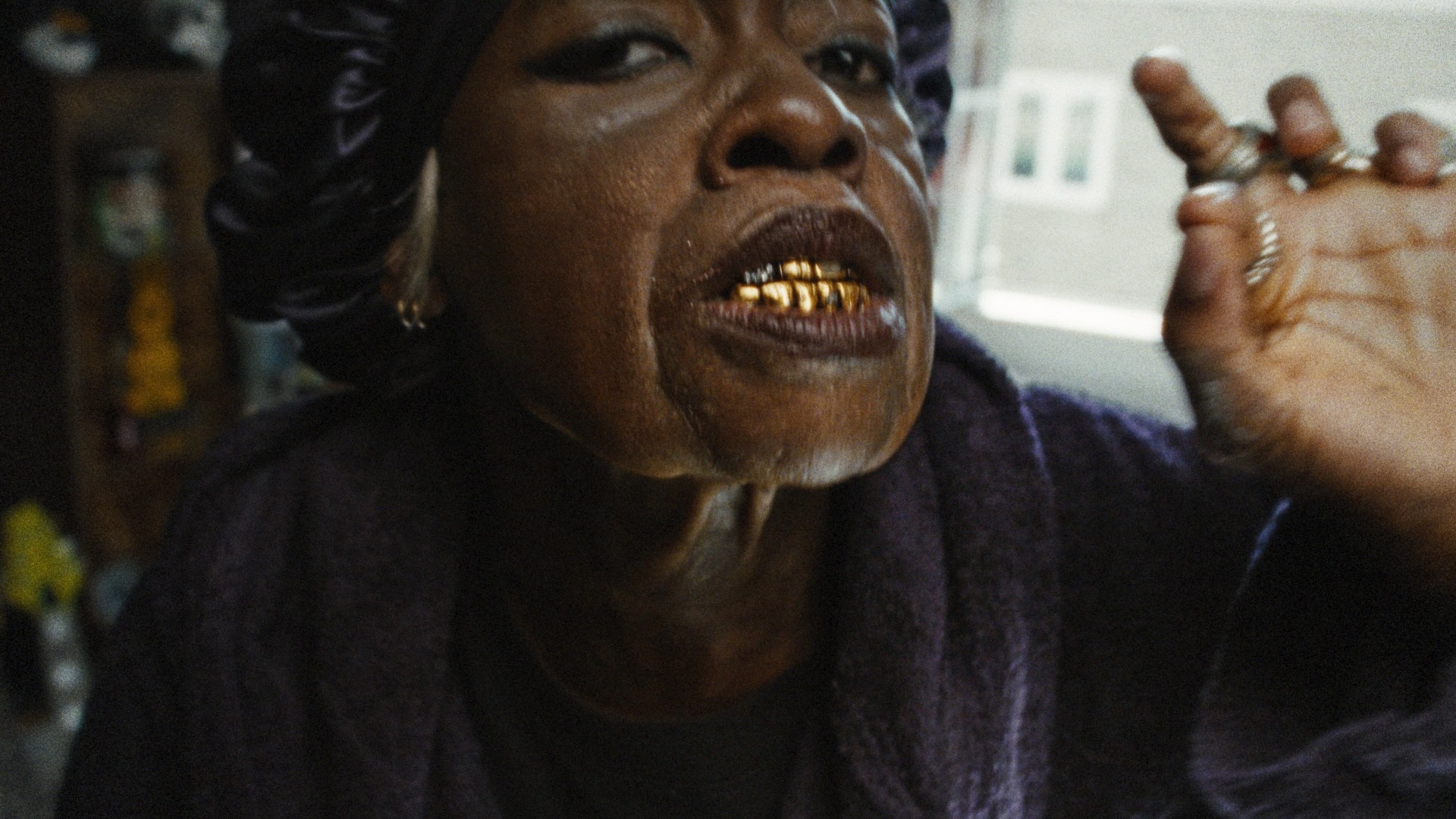 Little Simz looking old thanks to makeup and VFX in the music video for Young
