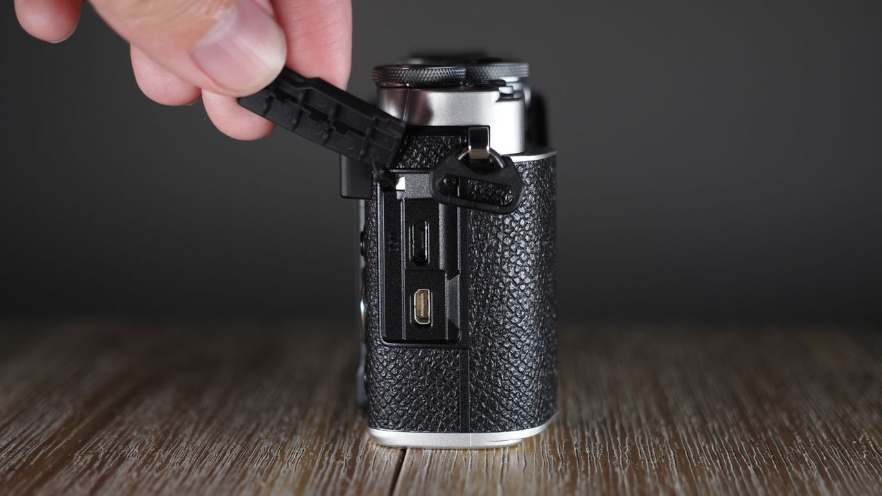 Olympus PEN E-P7
