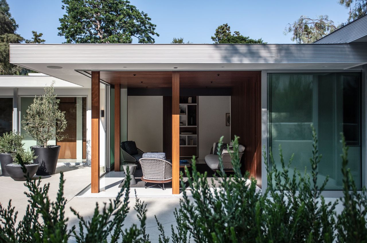 exterior view of house with flat roof