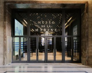 entrance at Musée national de la Marine, Paris, 2023 ©Maxime Verret for h2o architectes and Snøhetta