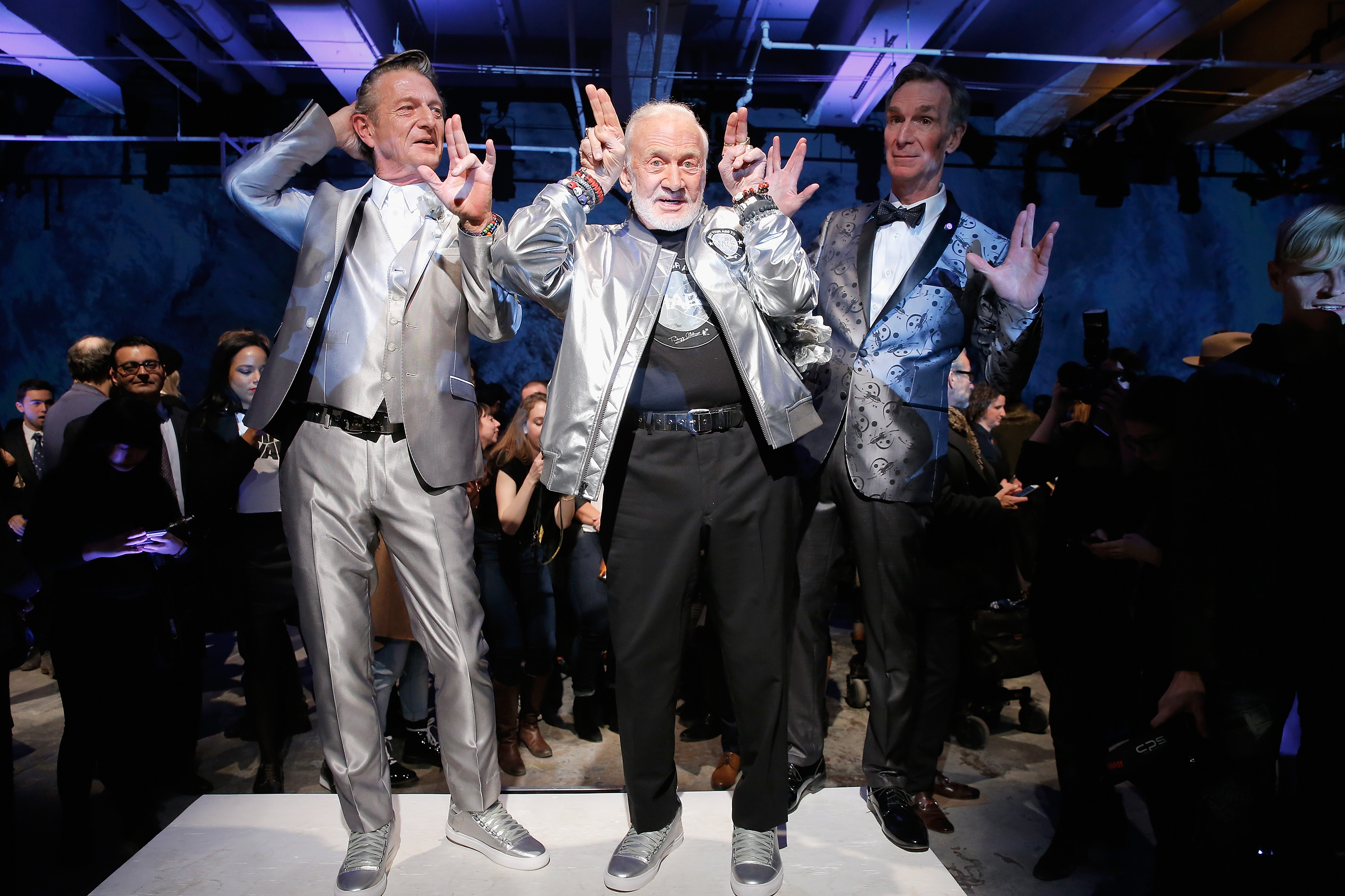 Buzz Aldrin, Bill Nye Take &#039;One Giant Leap&#039; Down the Runway