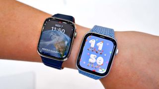 Apple Watch Series 8 vs. Apple Watch SE (2022)