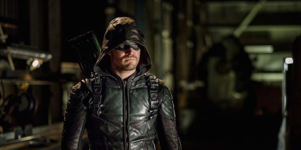 The Goatee Is Definitely Coming To Arrow, According To Stephen Amell ...