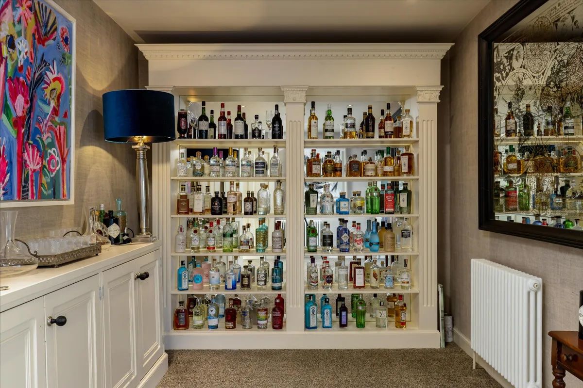 Details of the delightfully appointed Westfield House