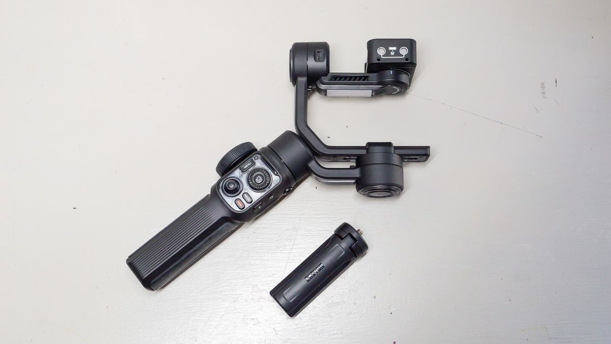 Zhiyun Smooth 5S folded and locked for transport with mini tripod accessory