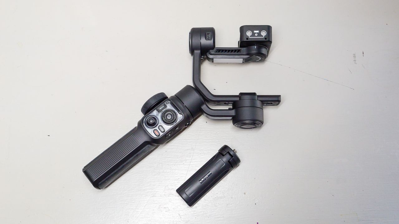 Zhiyun Smooth 5S folded and locked for transport with mini tripod accessory