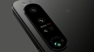 Et nærbillede af Sony Xperia 1 IVs bagkamera