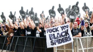 Black Spiders crowd at Download Festival 2012