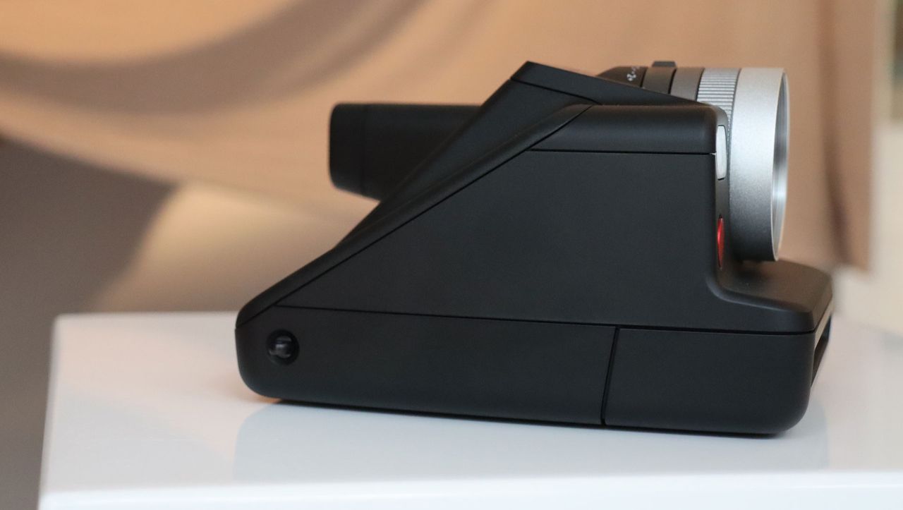 Polaroid I-2