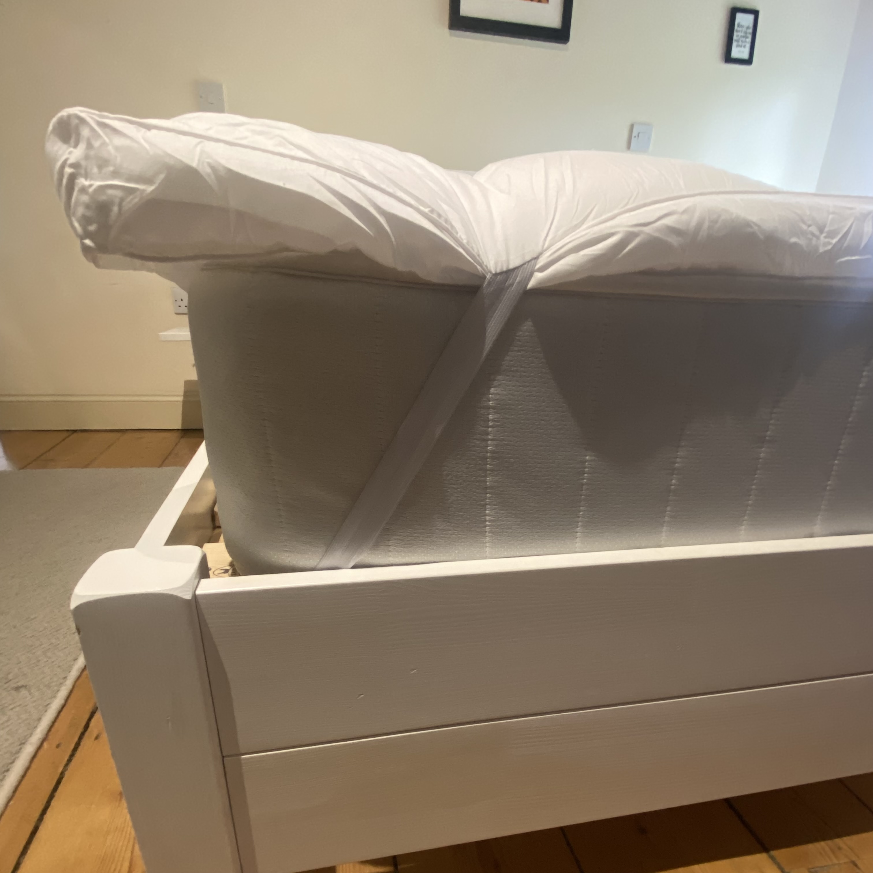 Silentnight Deep Sleep Ultimate 1000 mattress topper being tested at home on a bed