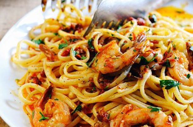 Prawn linguine | Italian Recipes | GoodTo