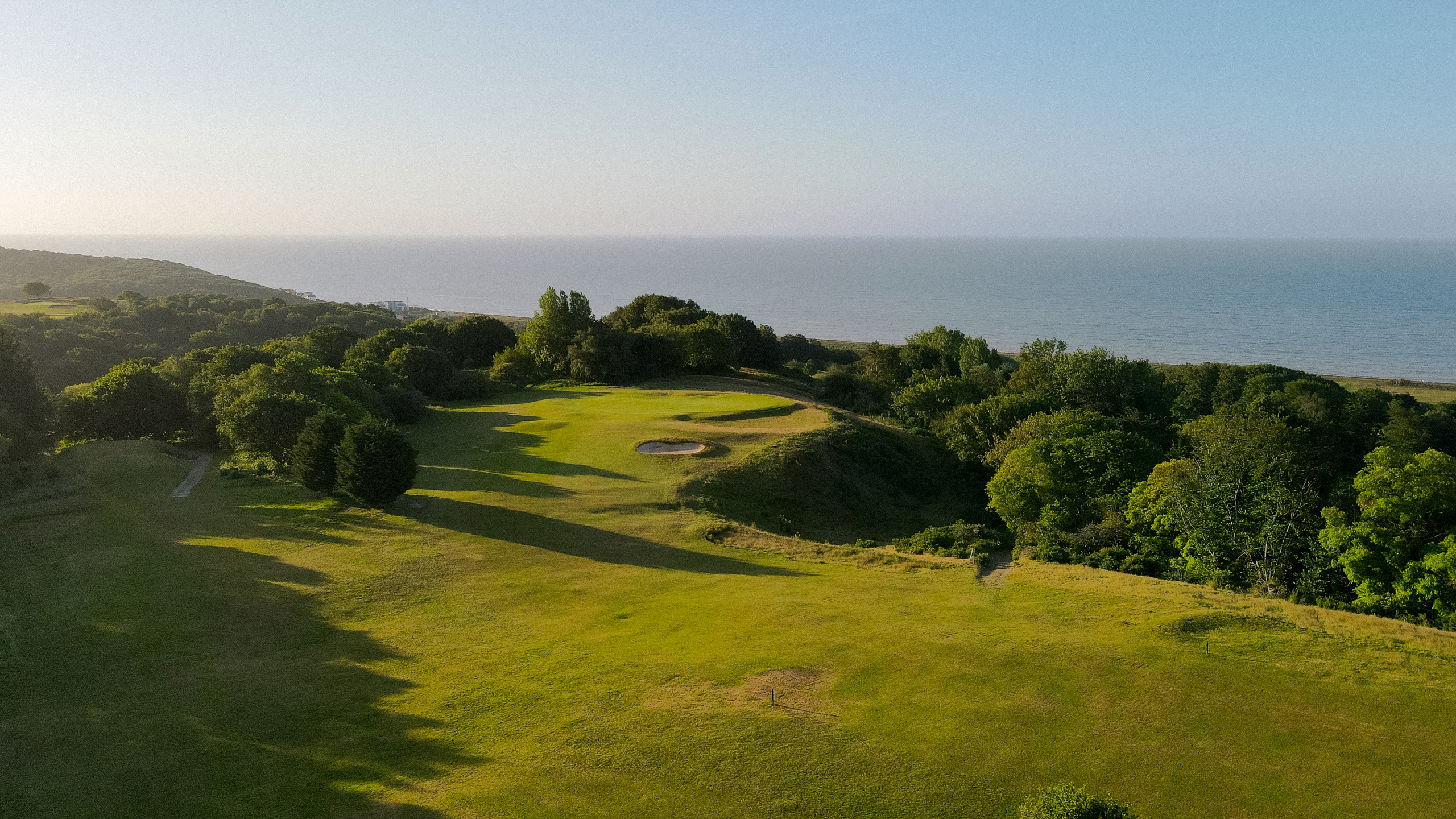 The par-4 10th hole at Sene Valley