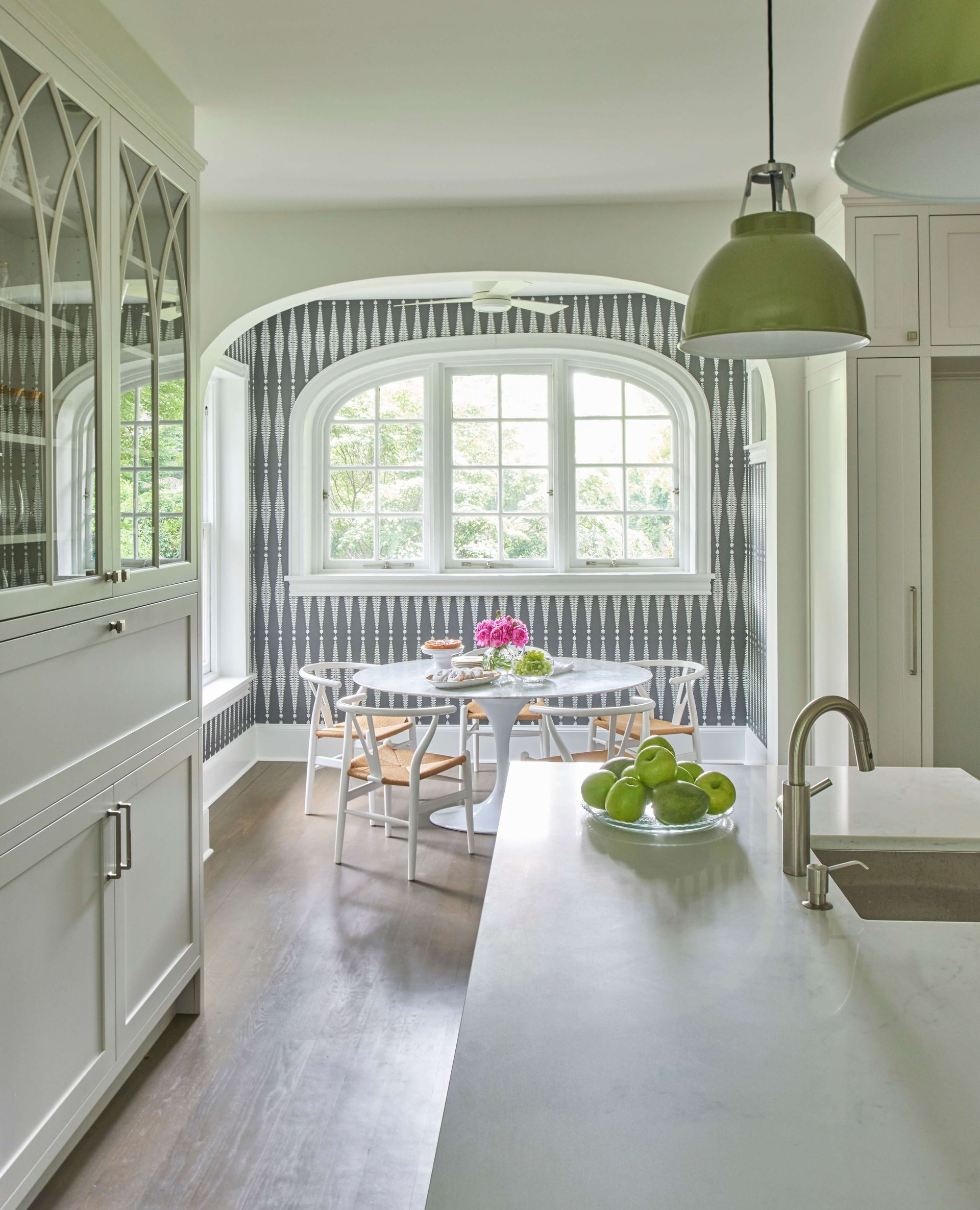 A nook decorates with paint and wallpaper