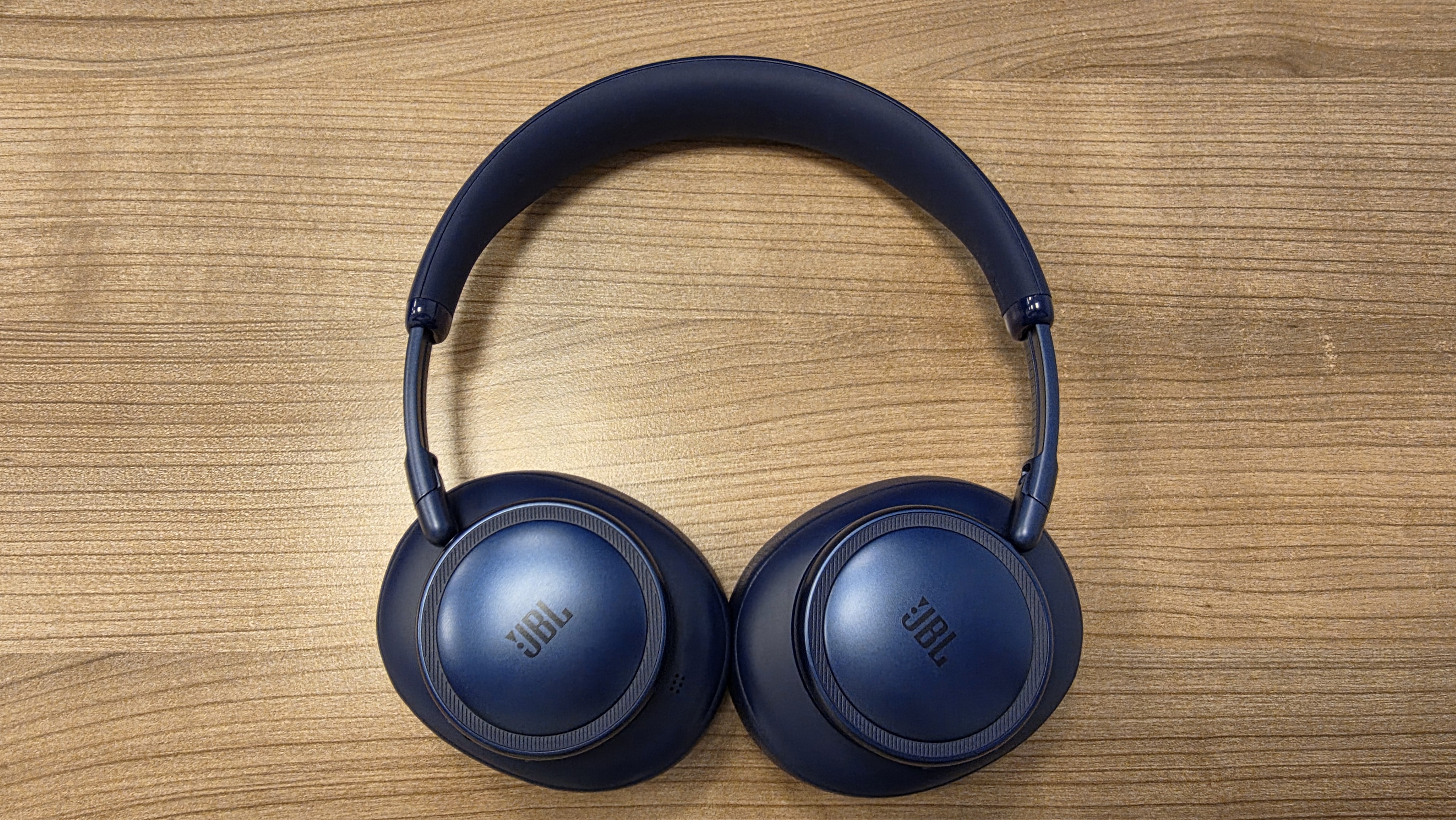 JBL Live 780NC