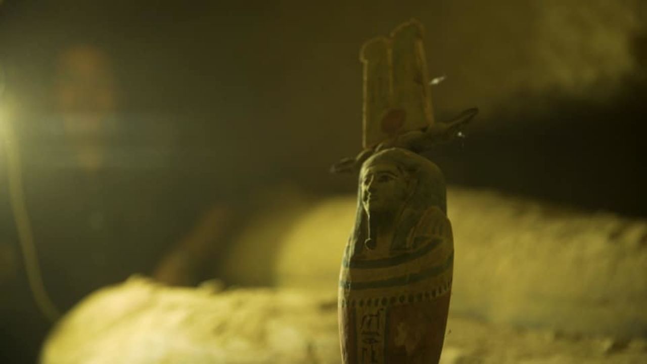 The newly discovered well at Saqqara may have even more coffins and artifacts within it.