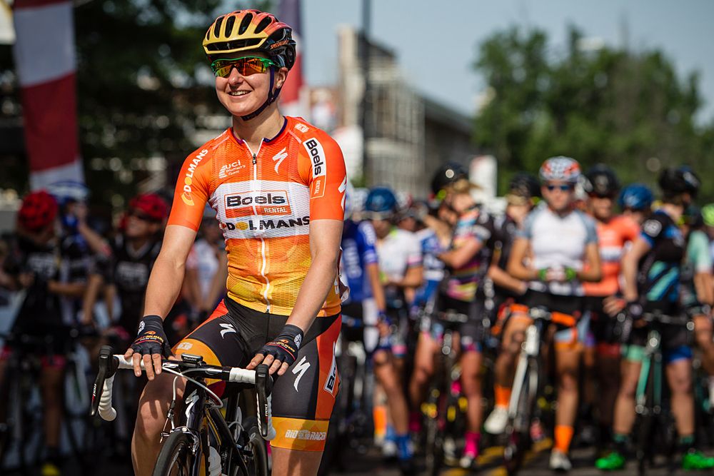 Megan Gaurnier (Boels Dolman) is called to the start line
