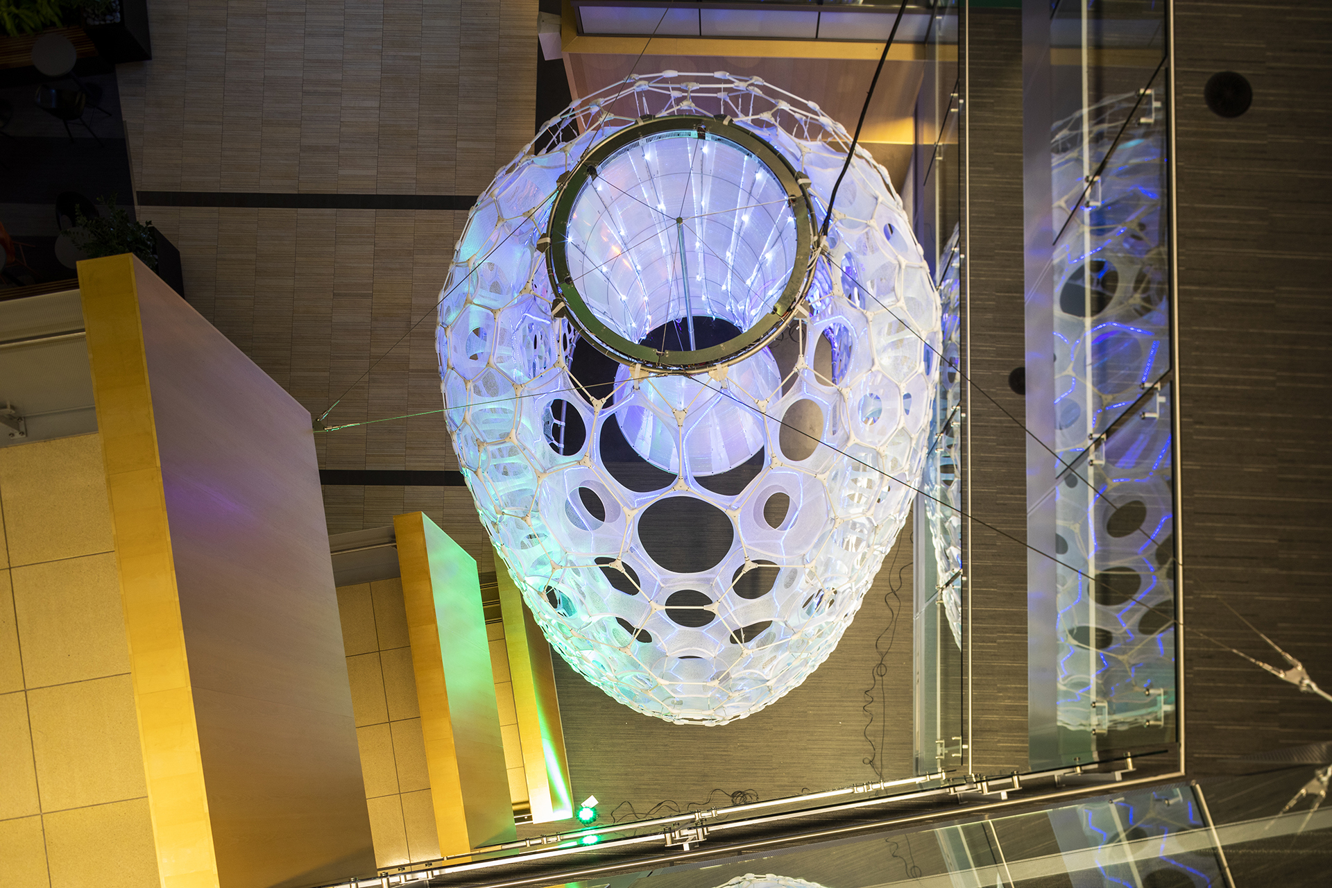 Jenny Sabin’s brainy AI sculpture learns to smile at Microsoft HQ