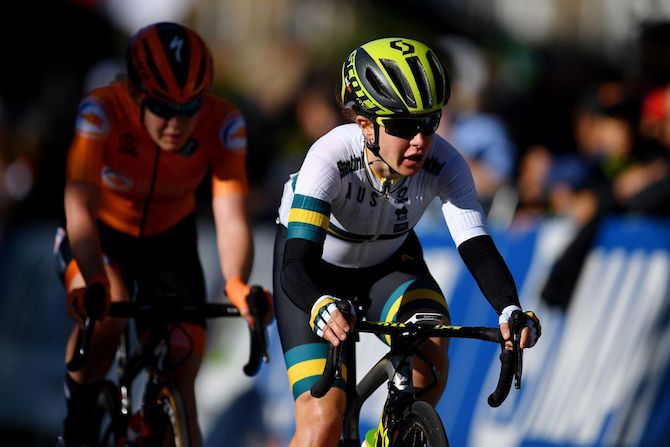 Australia&#039;s Amanda Spratt races to the bronze medal in the elite women&#039;s road race at the 2019 World Championships in Yorkshire