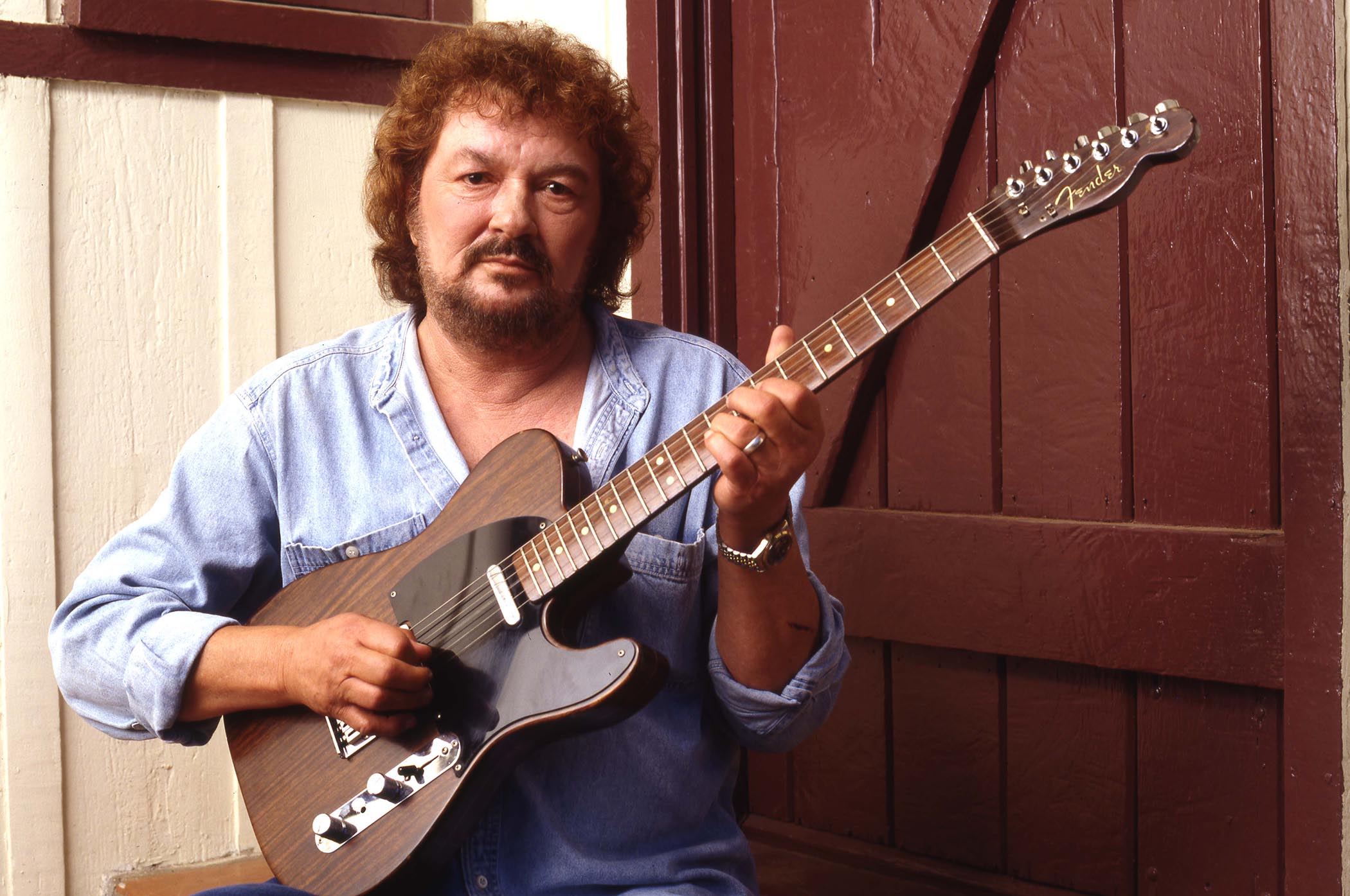 Delaney Bramlett in the late &amp;rsquo;90s with the &amp;ldquo;rooftop&amp;rdquo; rosewood Tele &amp;ndash; a gift from&amp;nbsp;George Harrison