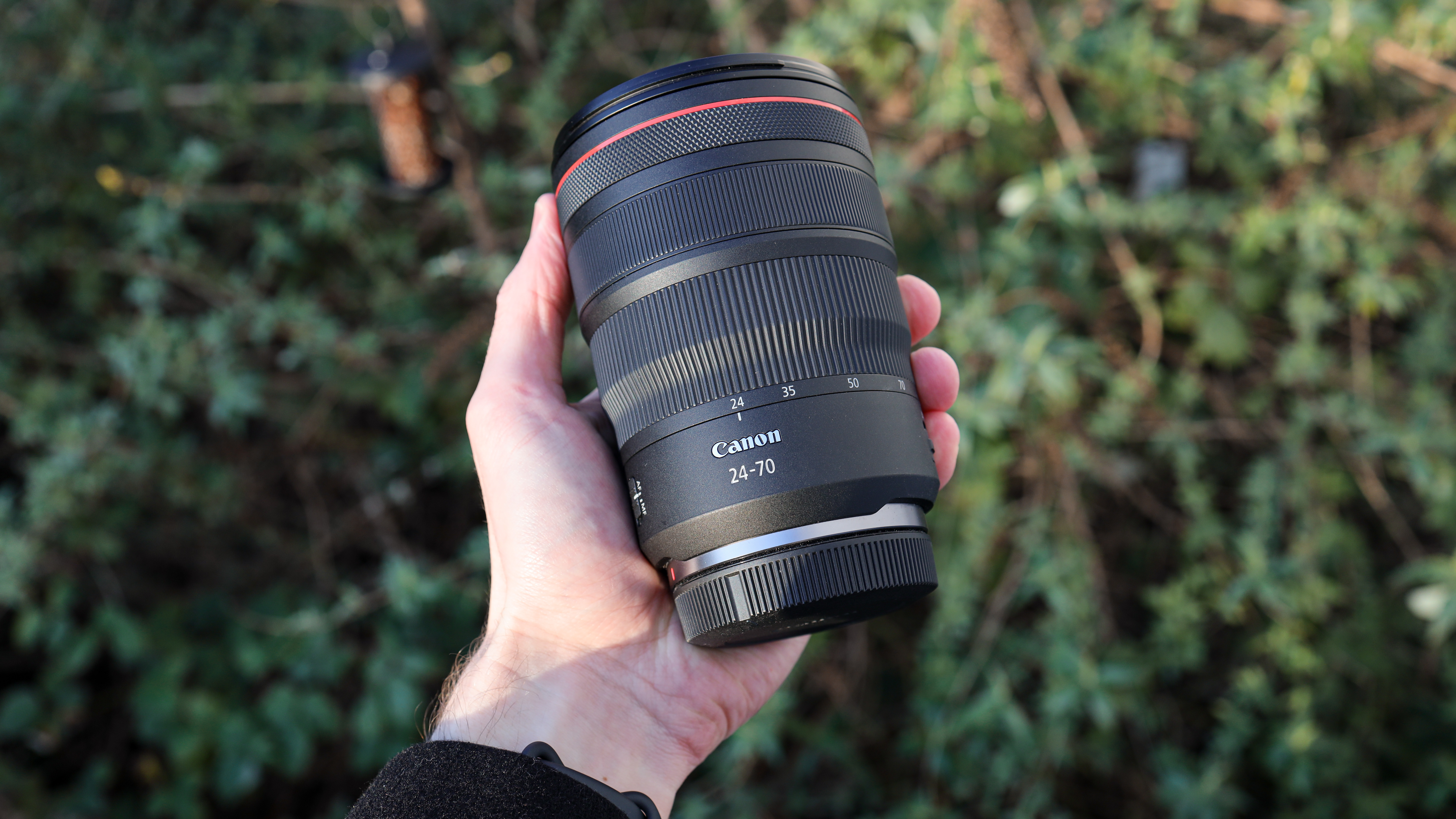 Canon RF 24-70mm f/2.8L IS USM mirrorless camera lens