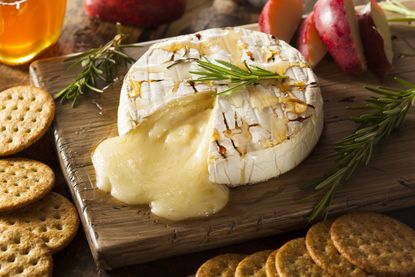 Baked camembert