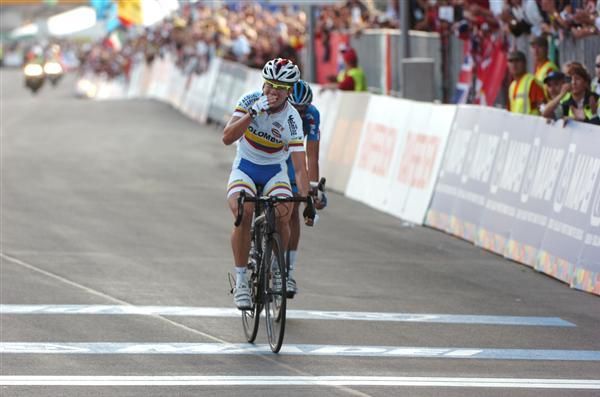 Betancur Gomez Carlos Alberto (Colombia) crosses the finishline.