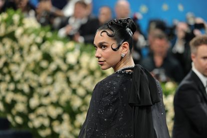 NEW YORK, NEW YORK - MAY 05: Dua Lipa attends the 2025 Met Gala Celebrating "Superfine: Tailoring Black Style" at Metropolitan Museum of Art on May 05, 2025 in New York City. (Photo by Dia Dipasupil/Getty Images)