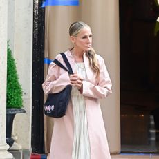 new york, ny august 09 sarah jessica parker is seen on the set of and just like that the follow up series to sex and the city on the upper east side on august 9, 2021 in new york city photo by raymond hallgc images