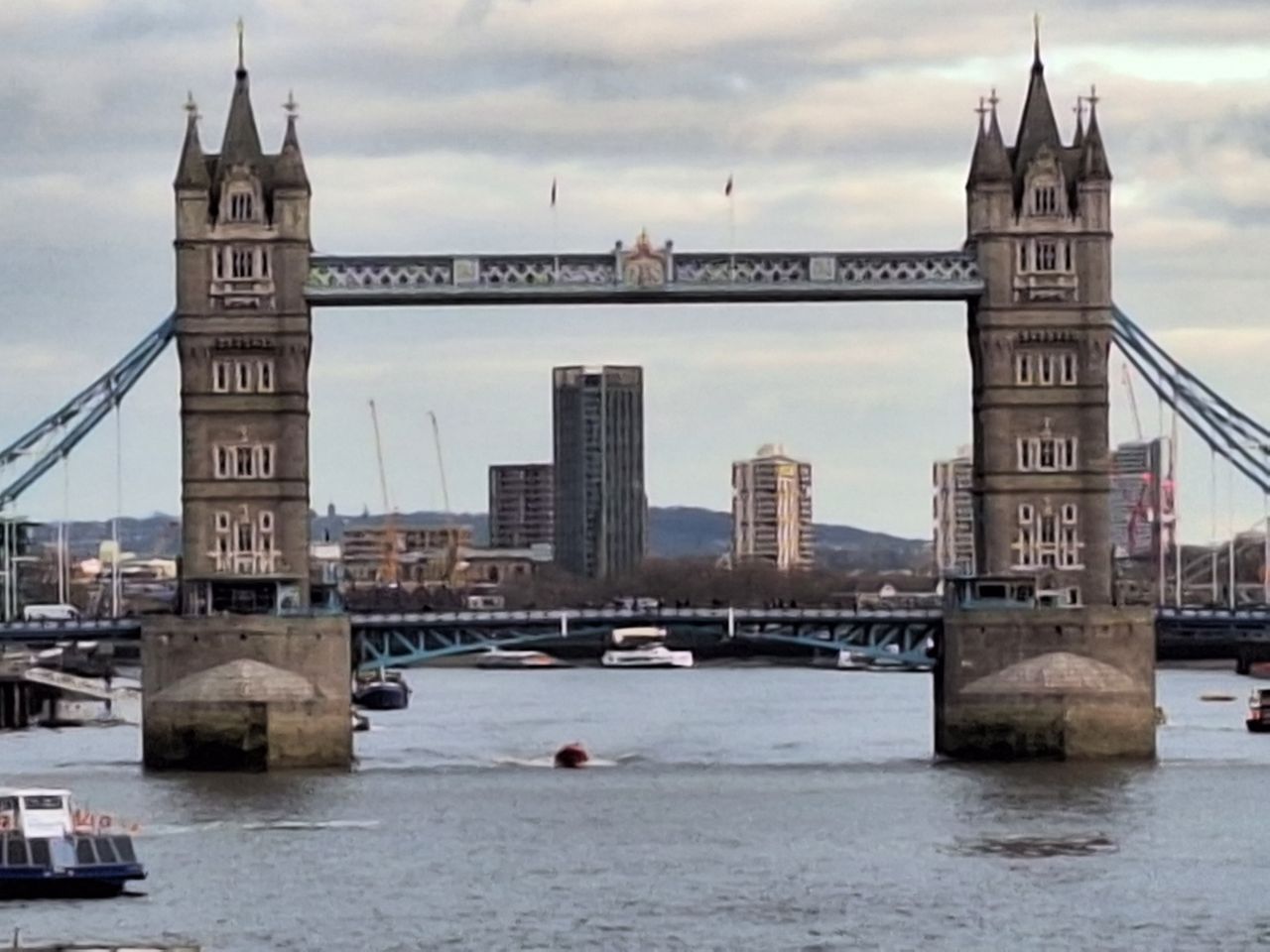 Samsung Galaxy A54 camera sample river 10x zoom