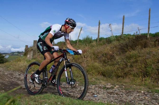 Paolo Montoya (Frijoles Los Tierniticos-Focus) on his way to winning stage 2 of La Ruta