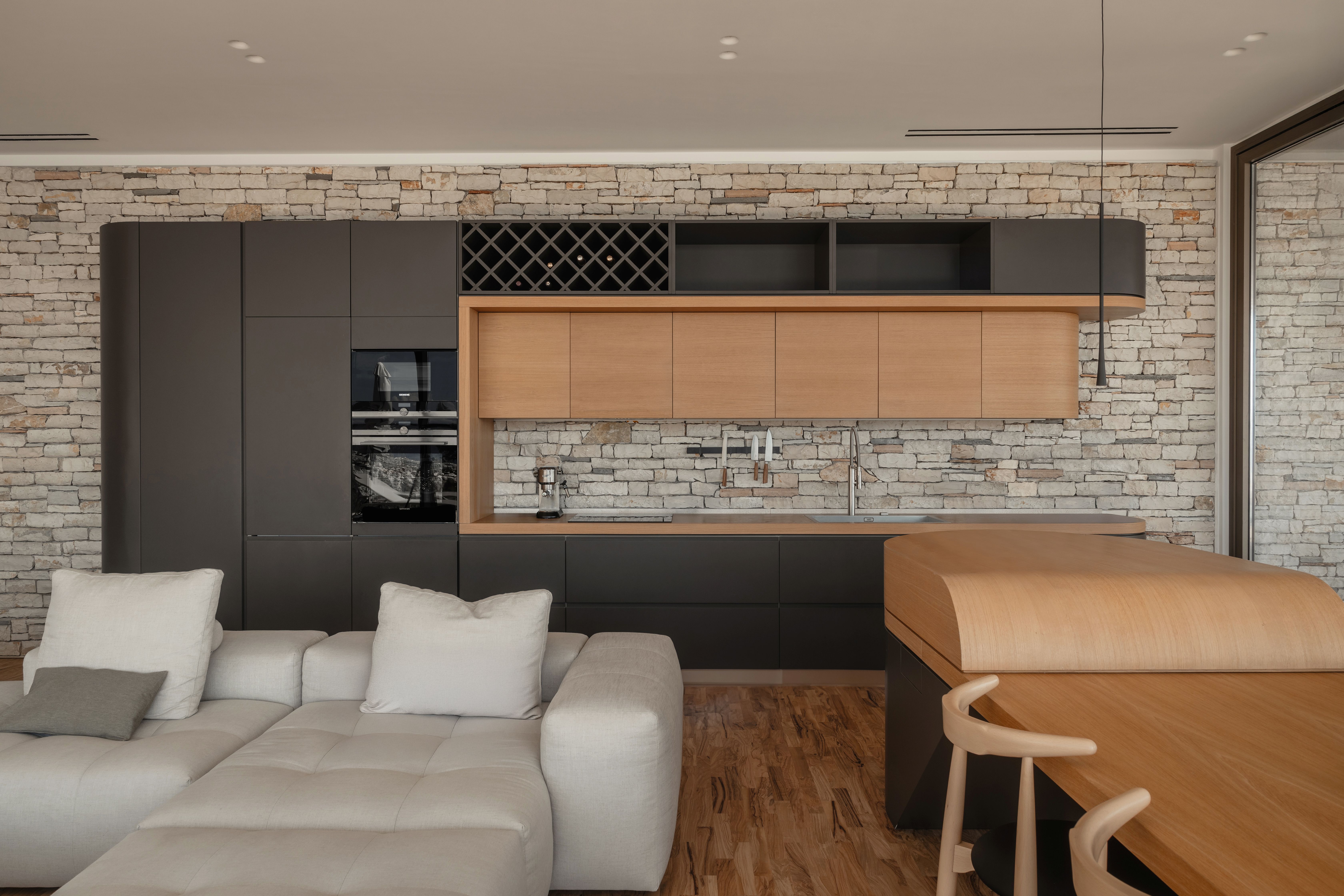 Euthea Greek island home