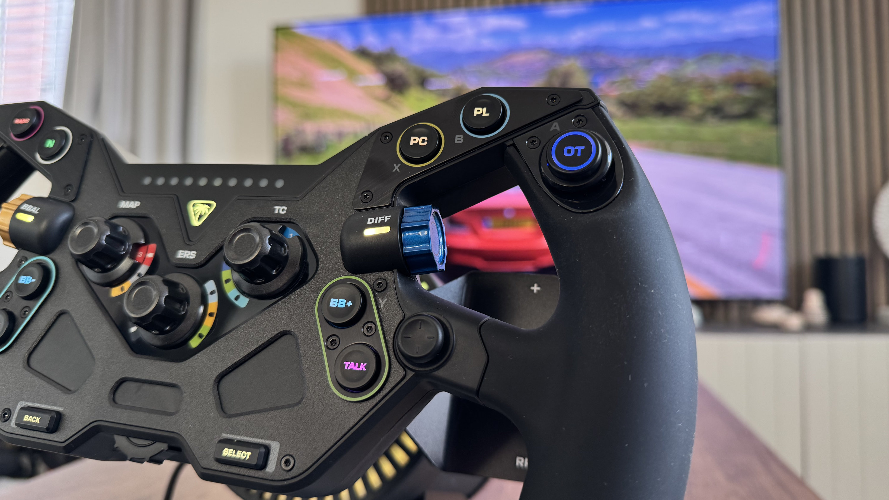 The various buttons on the track wheel of the Turtle Beach VelocityOne Race KD3